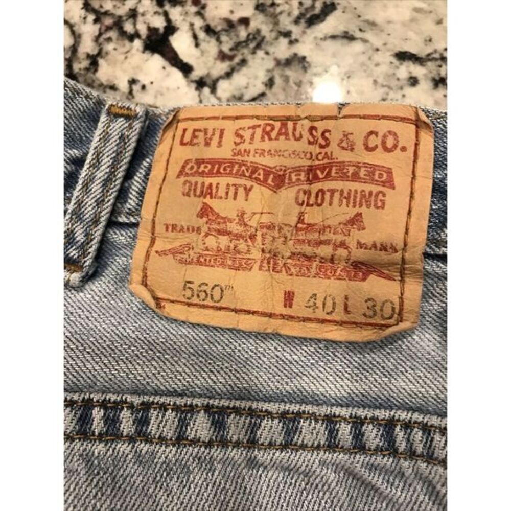 Vtg‎ Levi's 560 Comfort Fit Jean Cotton Measures 38x29 (tag 40x30) - Picture 3 of 8